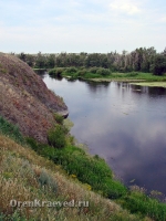 Утес на реке Урал в Скалистом (Скалистый Яр)