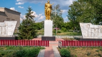 Памятник солдату с. Гавриловка. Июль 2021 года